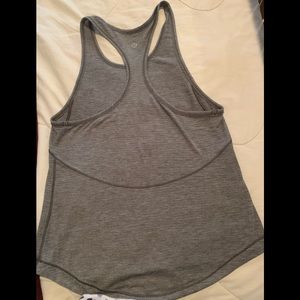 LULULEMON RACERBANK TANK size 4
